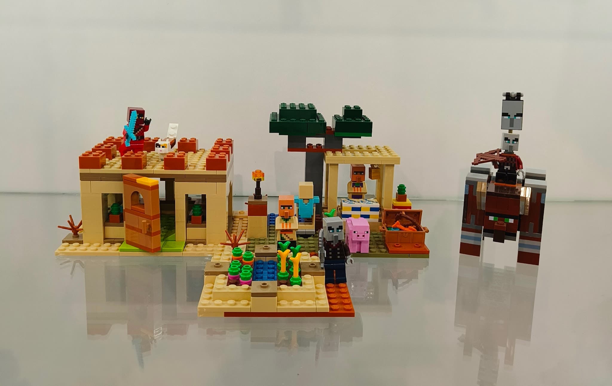 LEGO 21160 The Illager Raid