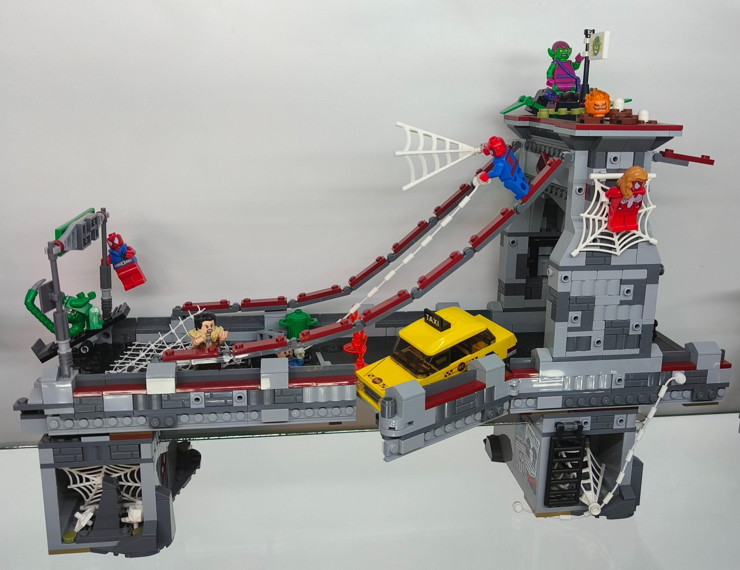 LEGO 76057 Spider-Man: Web Warriors Ultimate Bridge Battle