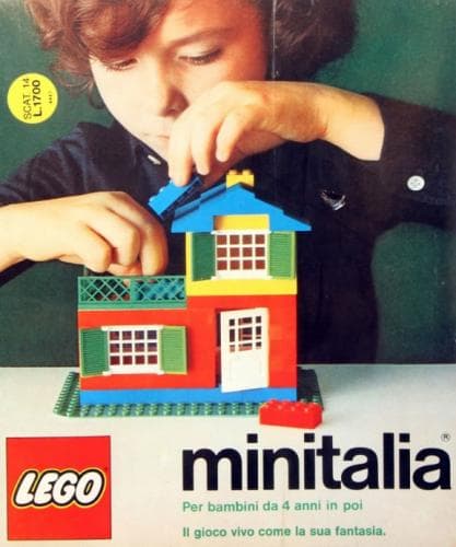 LEGO 14-3 Small house set