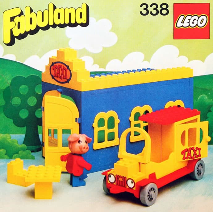 LEGO 338-2 Blondi the Pig and Taxi Station