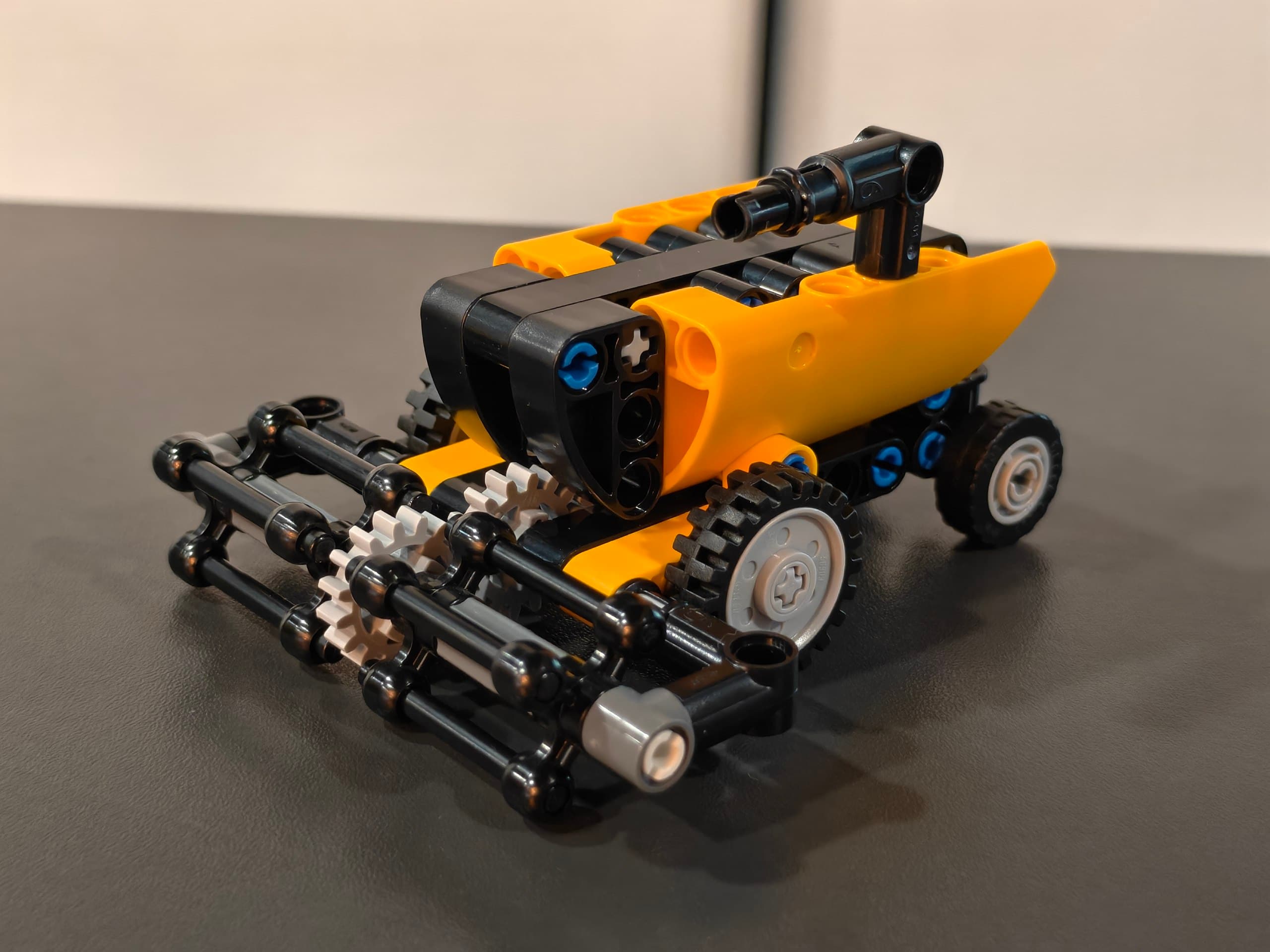 LEGO 412502 Combine Harvester