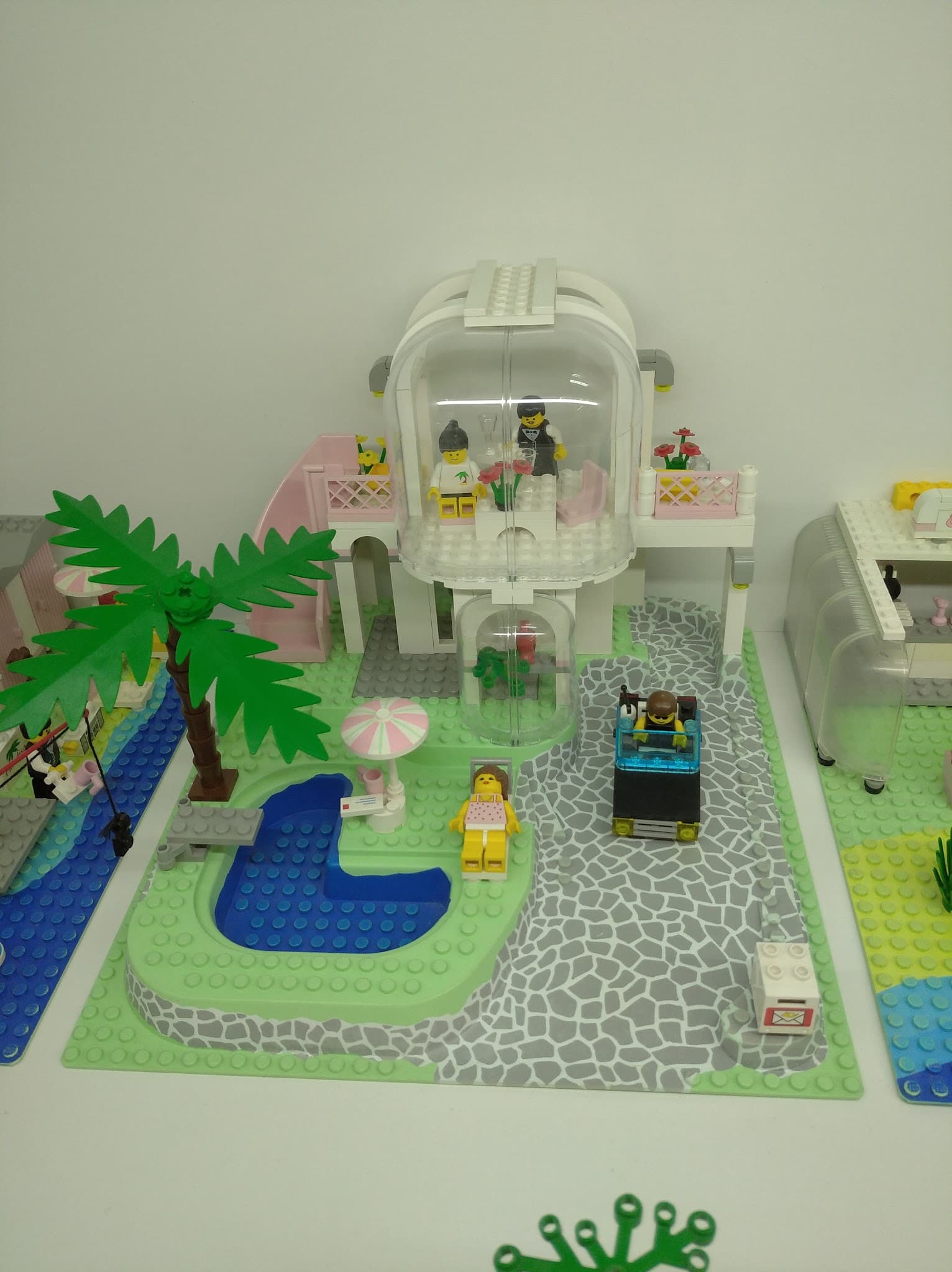 LEGO 6416 Poolside Paradise