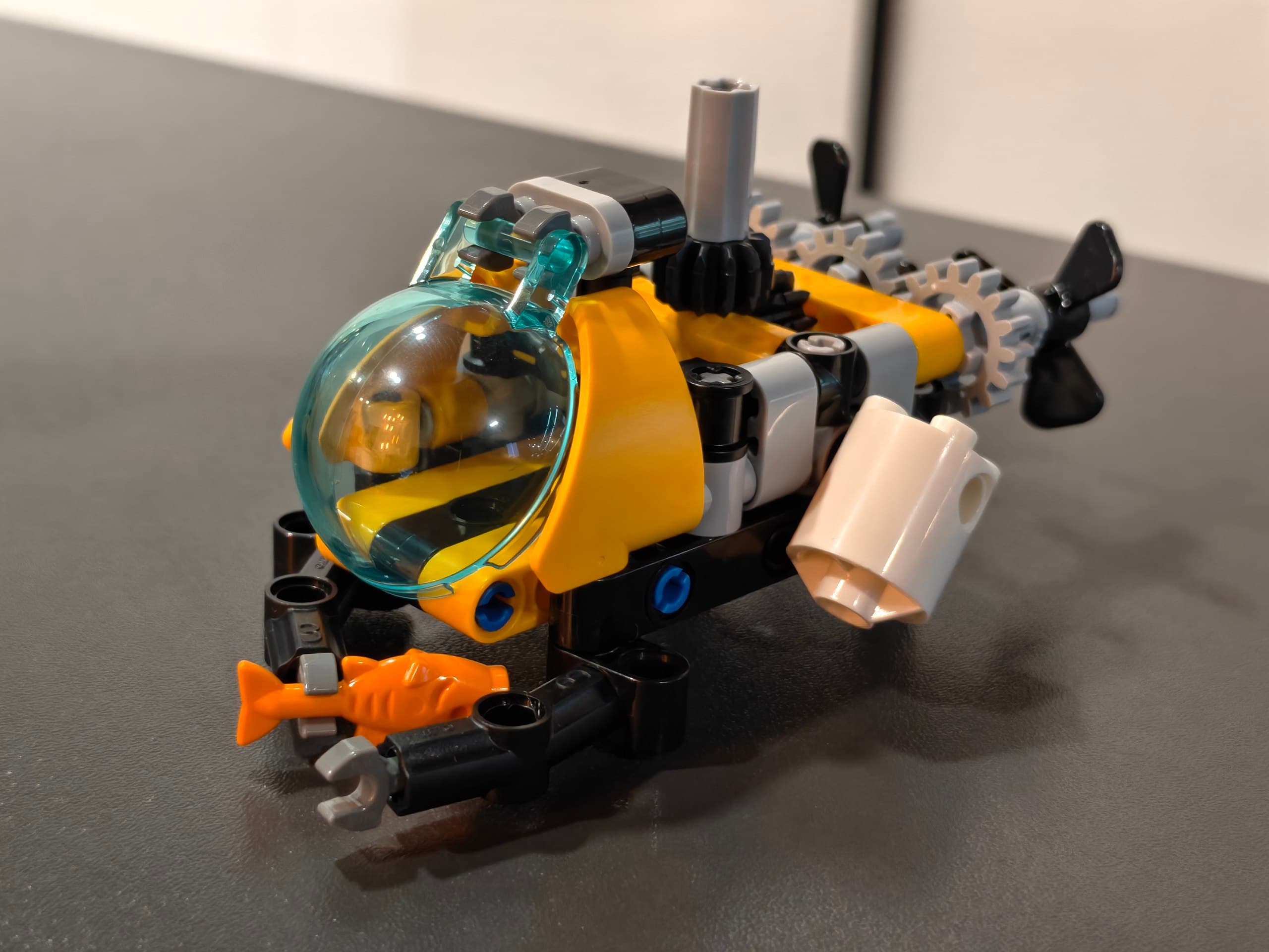 LEGO L0002290 Research Submarine